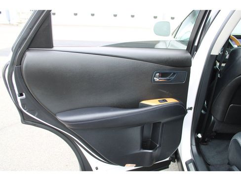 Used 2015 Lexus RX 450h AWD image 14