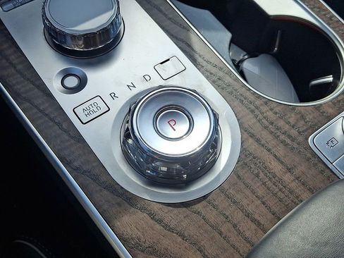 Used 2025 Genesis GV80 3.5T Prestige image 12