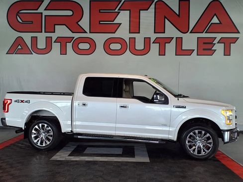 Used 2015 Ford F150 Lariat w/ Equipment Group 502A Luxury AWD/4WD image 1