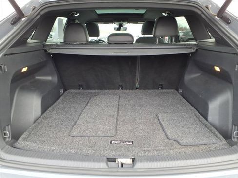 Used 2022 Volkswagen Atlas Cross Sport SEL Premium R-Line image 30