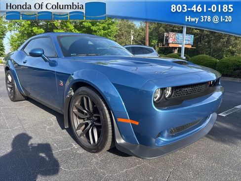 Used 2022 Dodge Challenger R/T Scat Pack RWD image 1