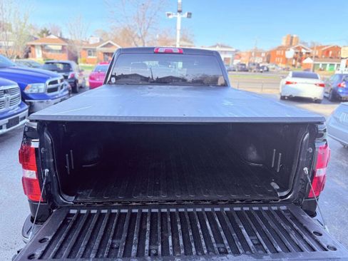 Used 2016 GMC Sierra 1500 SLE w/ SLE Value Package image 9