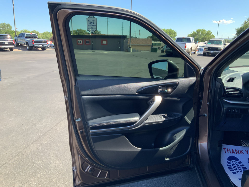 Used 2023 Mitsubishi Eclipse Cross SEL AWD/4WD image 10