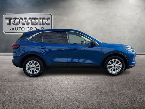 Used 2023 Ford Escape Active image 3