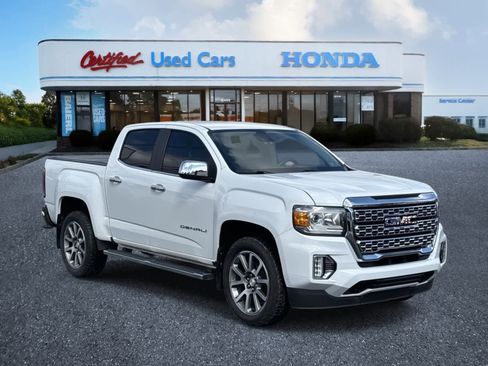 Used 2021 GMC Canyon Denali image 7