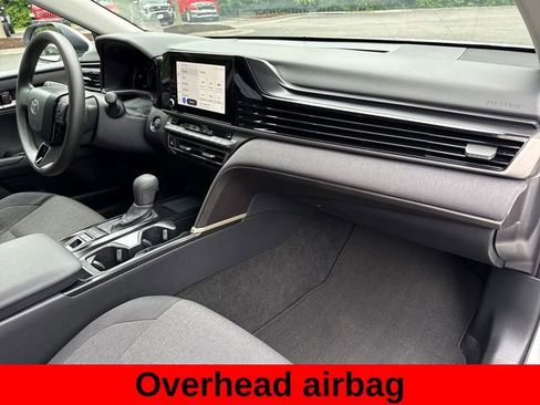 Used 2026 Toyota Camry LE FWD image 28