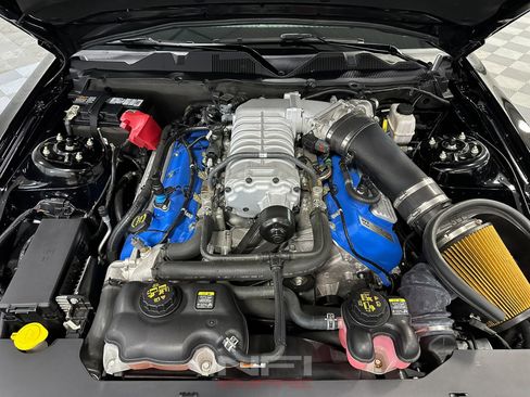 Used 2012 Ford Mustang Shelby GT500 image 40
