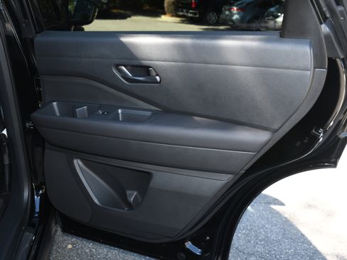 Used 2025 Nissan Pathfinder Rock Creek image 19