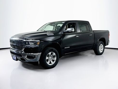 Used 2022 RAM 1500 Laramie AWD/4WD image 1