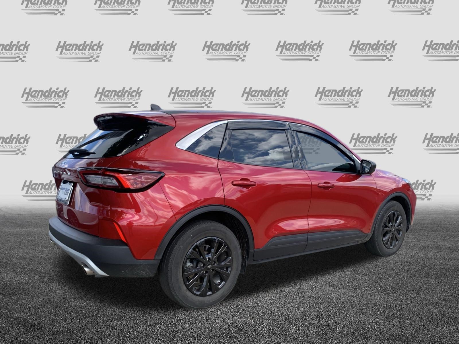 Used 2023 Ford Escape Active FWD image 10