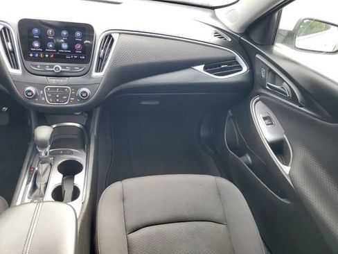 Used 2023 Chevrolet Malibu LT FWD image 16
