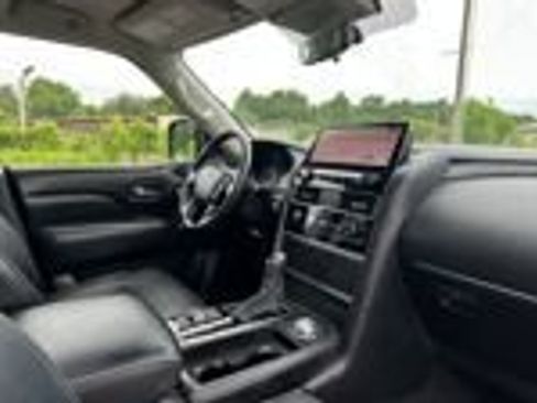 Used 2024 INFINITI QX80 Luxe AWD/4WD image 12