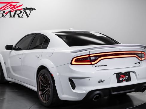 Used 2022 Dodge Charger SRT Hellcat w/ Harman/Kardon Audio Group RWD image 3