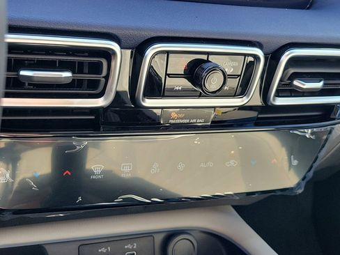 New 2026 Nissan Sentra SL image 35