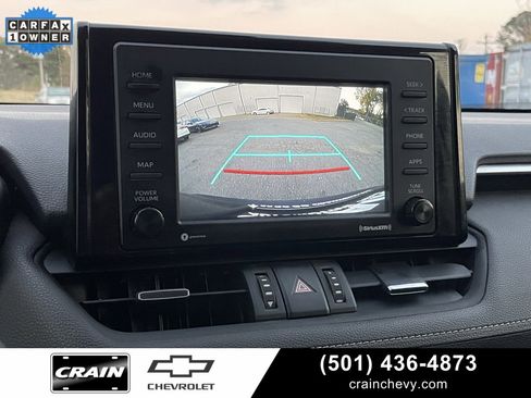 Used 2021 Toyota RAV4 XLE Premium image 18