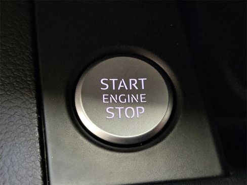 Used 2018 Audi A4 2.0T Premium w/ 18" Wheel Package image 32