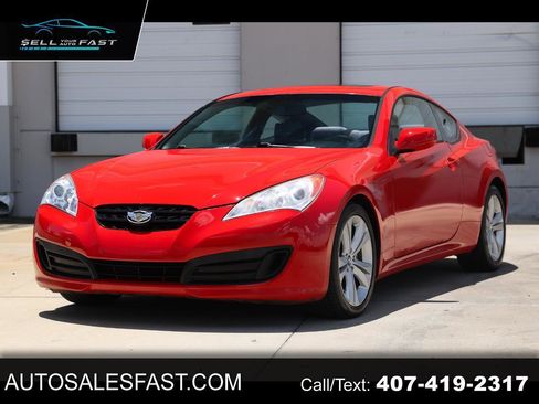 Used 2010 Hyundai Genesis 2.0T RWD image 1