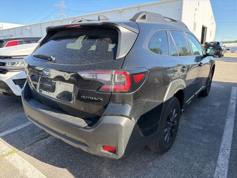 Used 2025 Subaru Outback Onyx Edition AWD/4WD image 4