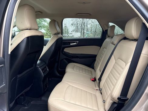 Used 2020 Ford Edge SEL w/ Convenience Package AWD/4WD image 14