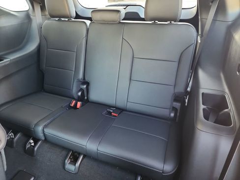 New 2026 Chevrolet Traverse LT w/ Midnight/Sport Edition image 39