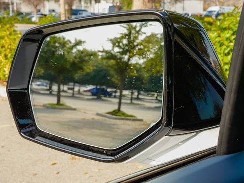 New 2025 Cadillac Escalade IQ Luxury 2 image 19