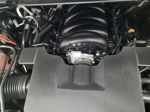 Used 2020 Chevrolet Tahoe LT w/ Luxury Package image 30