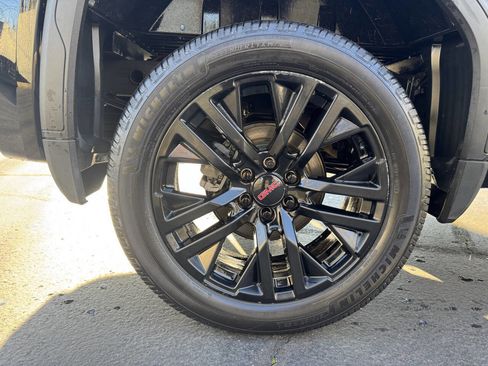 Used 2021 GMC Sierra 1500 Denali w/ Denali Ultimate Package image 21