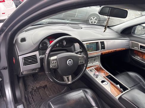 Used 2009 Jaguar XF Premium RWD image 15