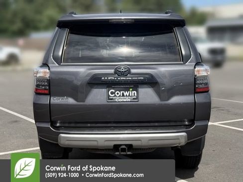 Used 2023 Toyota 4Runner TRD Off-Road Premium w/ Moonroof Package AWD/4WD image 17