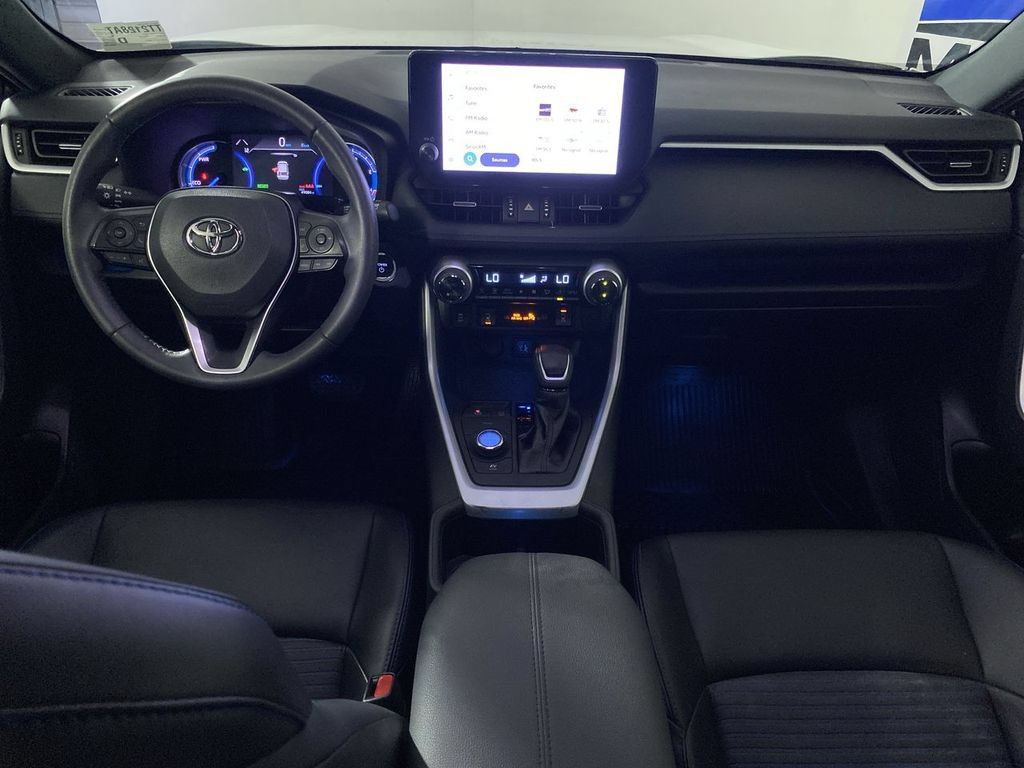 Used 2023 Toyota RAV4 XSE AWD/4WD image 26