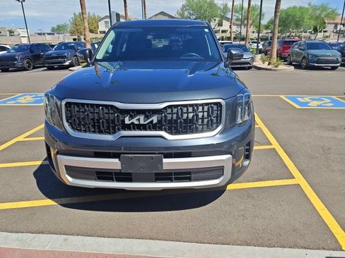 Certified 2024 Kia Telluride LX AWD/4WD image 12