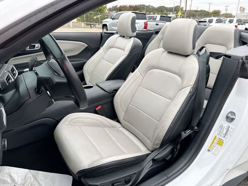 Used 2024 Ford Mustang Premium image 13