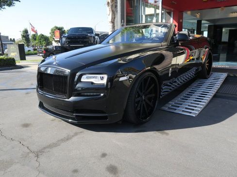 Used 2016 Rolls-Royce Dawn image 52