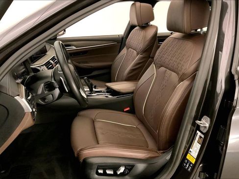 Used 2021 BMW 540i xDrive w/ Executive Package AWD/4WD image 13
