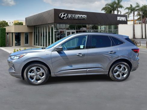 Used 2024 Ford Escape ST-Line AWD/4WD image 6
