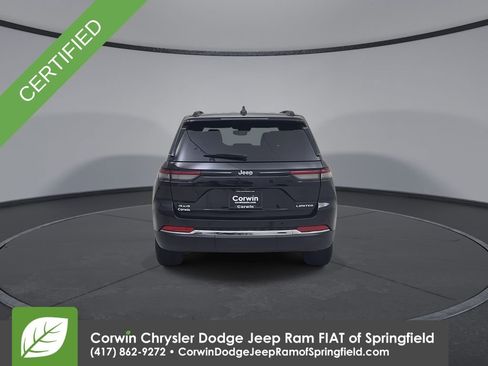 Used 2022 Jeep Grand Cherokee Limited image 14