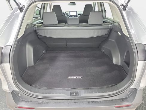 Certified 2023 Toyota RAV4 XLE AWD/4WD image 31
