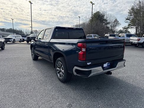 Used 2022 Chevrolet Silverado 1500 LT image 5