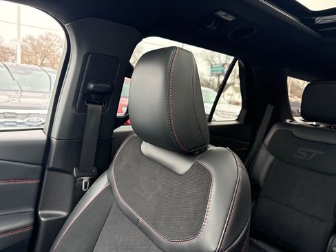 Used 2025 Ford Explorer ST w/ Sun And Sound Package image 42