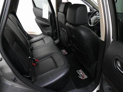 Used 2011 Nissan Rogue SV w/ SL Pkg image 24