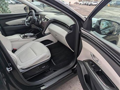 Used 2023 Hyundai Tucson Limited image 10