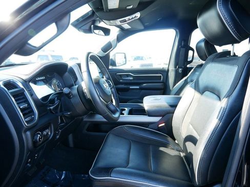 Used 2024 RAM 1500 Laramie image 7