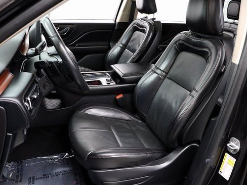 Used 2021 Lincoln Aviator Reserve w/ Equipment Group 201A image 9