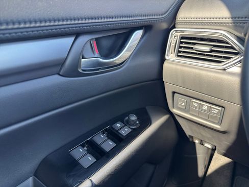 Used 2025 MAZDA CX-5 AWD 2.5 S w/ Preferred Package image 36