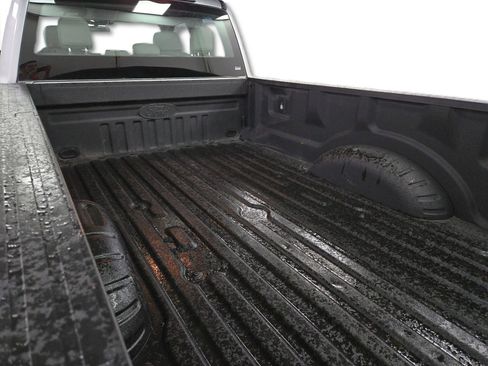 Used 2020 Ford F250 XL w/ Power Equipment Group image 11