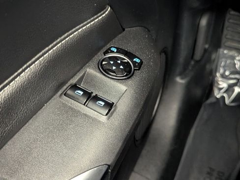 Used 2023 Ford Mustang GT RWD image 14