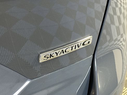 Used 2025 MAZDA CX-5 Carbon Edition image 17