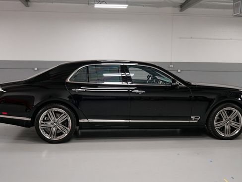 Used 2013 Bentley Mulsanne image 7