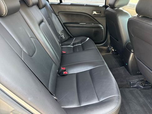 Used 2010 Ford Fusion SEL FWD image 19