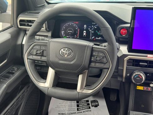 New 2026 Toyota Tacoma TRD Off-Road AWD/4WD image 8